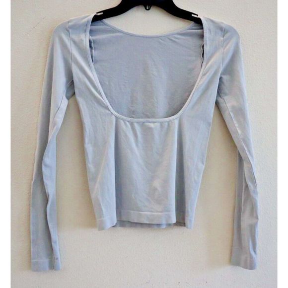 Intimately Free People Women's Sz M/L Lunar Rock Gray Low-Back Seamless L/S Tee - Picture 2 of 6